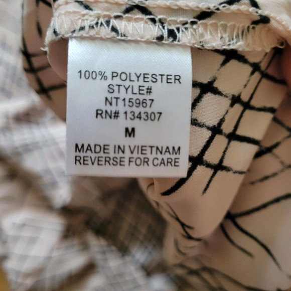 Line Pattern Shirt Womens Size Medium Pink Dusty Rose Background With Black Line - Picture 8 of 10